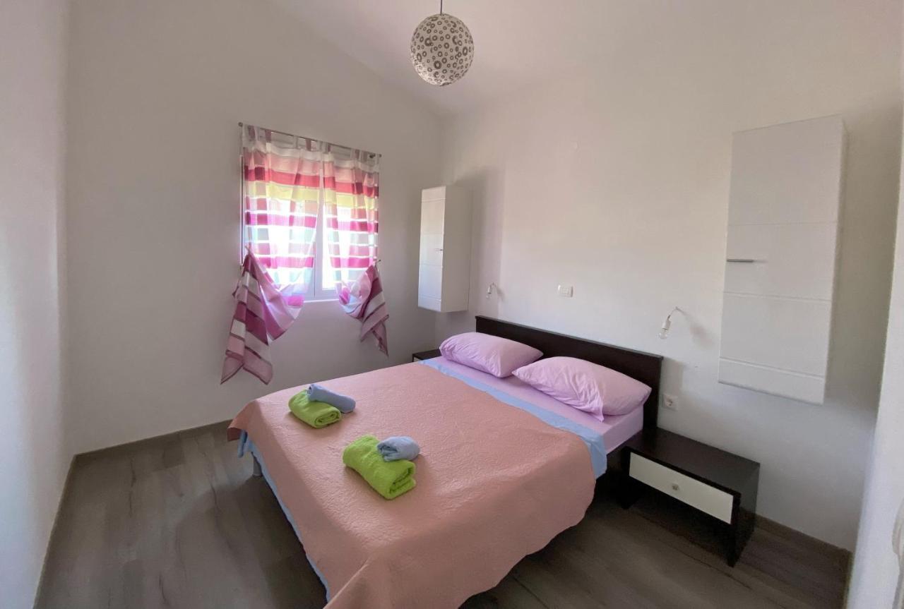 Apartments With A Parking Space Maslenica, Novigrad - 12636 贾塞尼采 外观 照片